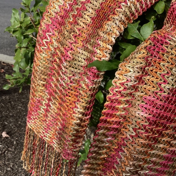 Autumn colors braided threaded scarf gorgeous! - Picture 7 of 7